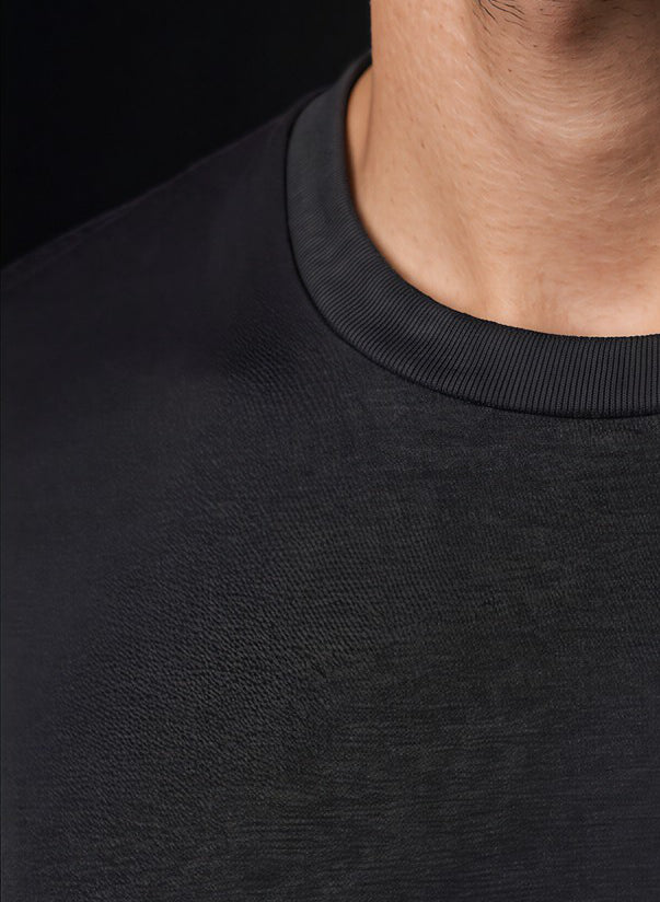 #cor_jet black
